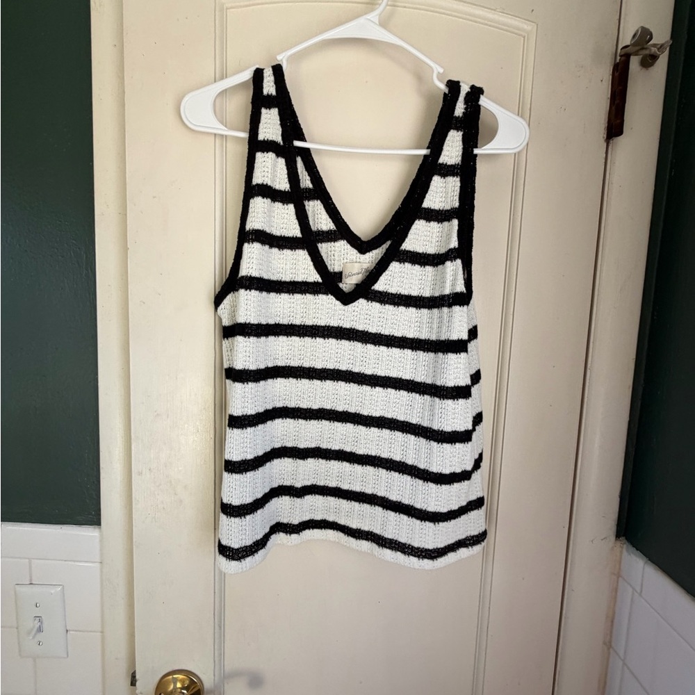 Universal Thread Black and White Striped Tank Top